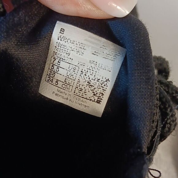 New Balance Fresh Foam Roav Black Running Shoes - Picture 5 of 6